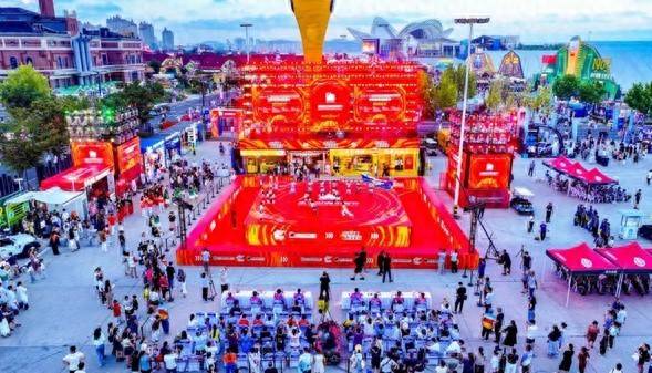 虎扑网址-“好运山东”2025山东省体育消费季暨青岛時(shí)尚体育节在(zài)金(jīn)沙滩啤酒城火热开启