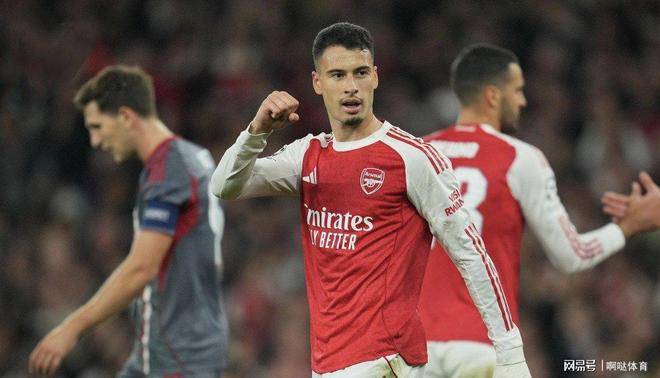 虎扑平台-英超积分榜：阿森纳2-0领先，曼联升至第八，热刺排名第三
