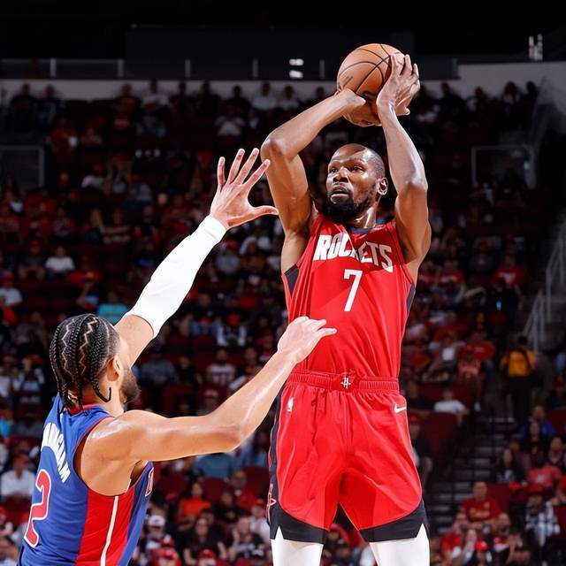 整个NBA联盟都眼红了!休斯顿火箭或抢下西部全明星后卫