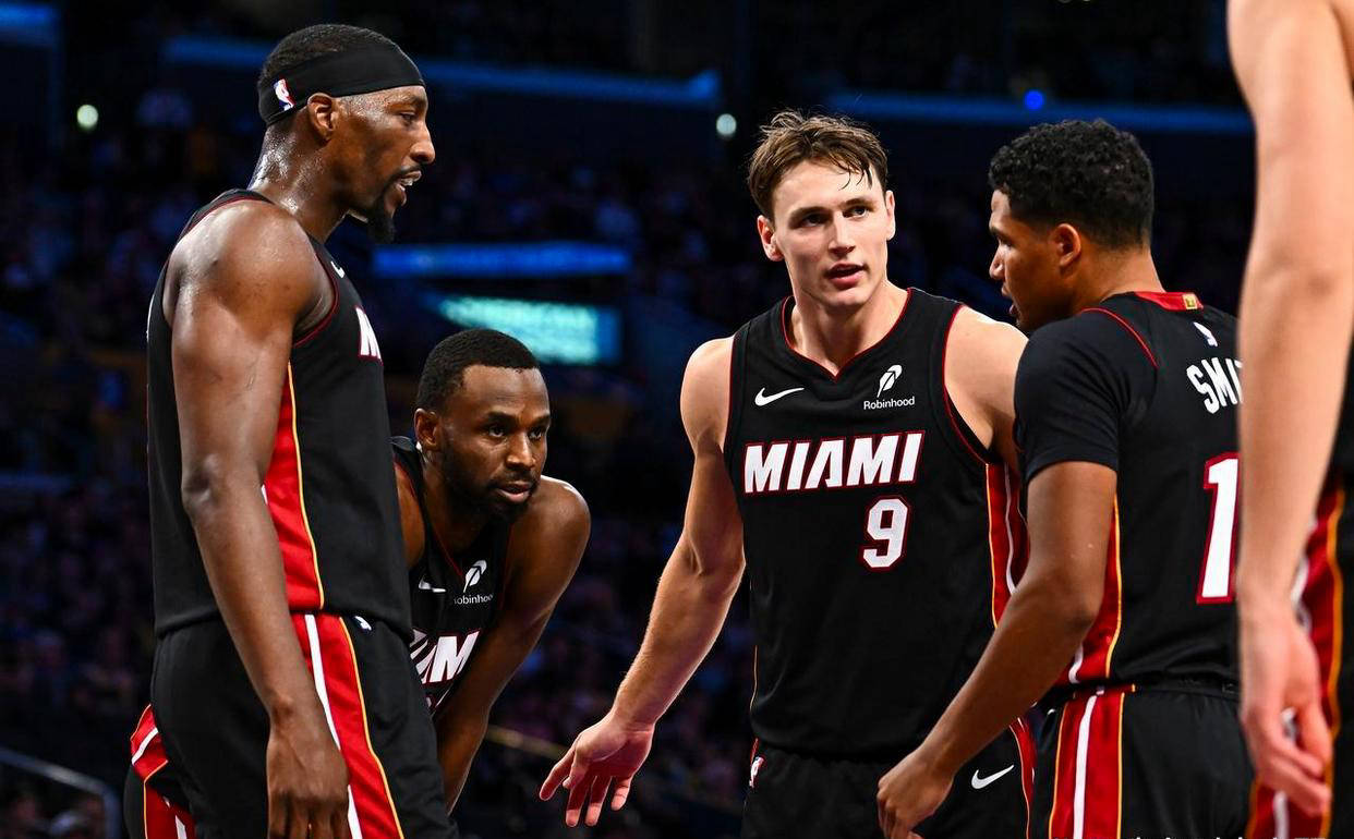 洛杉矶湖人板凳深度引发讨论