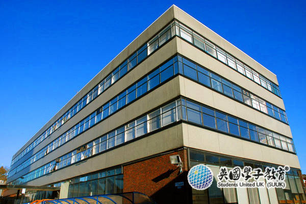 南安普顿大学部分本科认可高考成绩，分数需达70%-80%