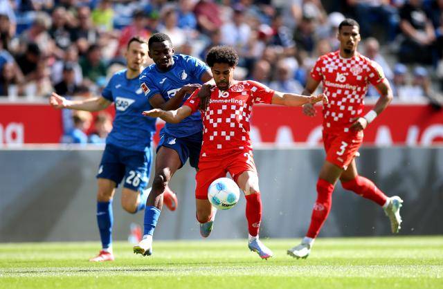 虎扑网址-德甲2025-26赛季第11轮深度战术前瞻报告：美因茨05 vs 霍芬海姆