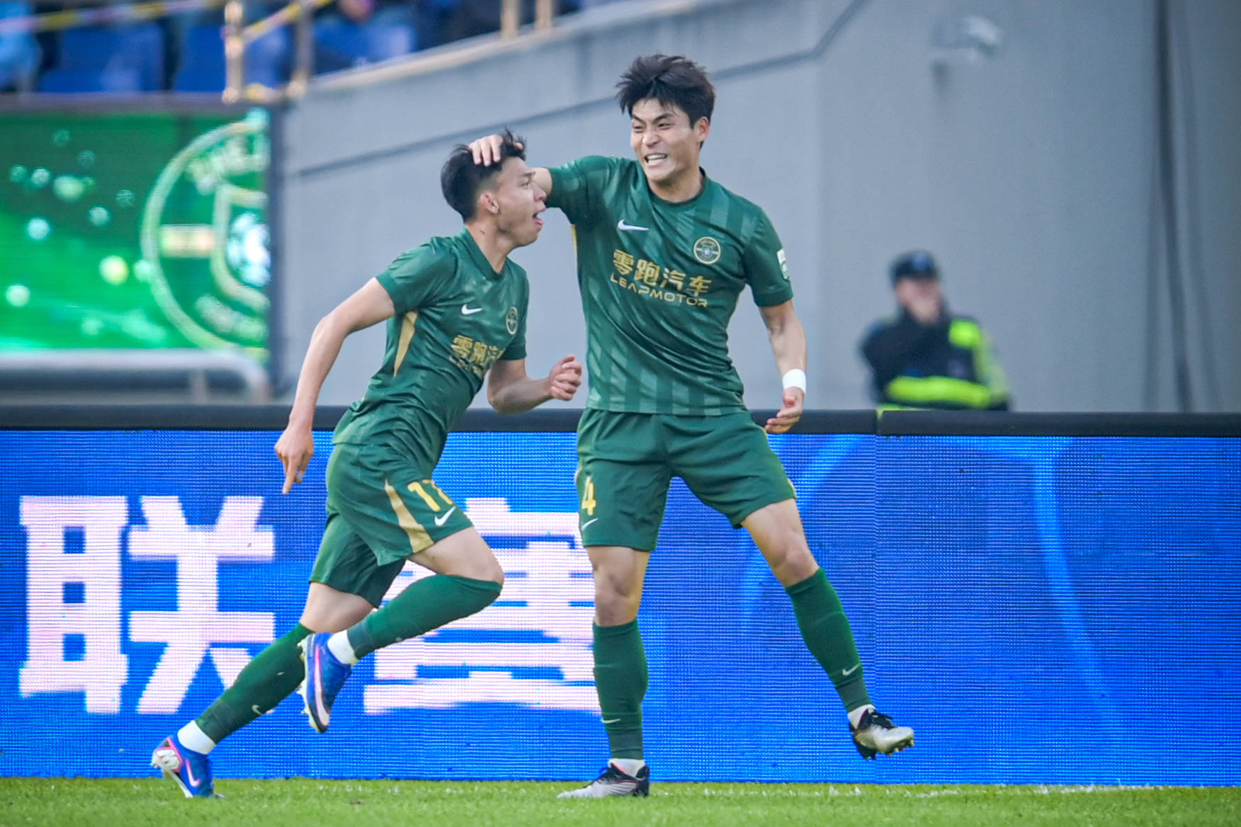 中超：浙江俱乐部绿城平上海申花